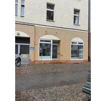 Gewerbe Einheit in der Ernststr. 64 13509 Berlin