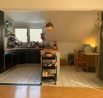 2-Zimmerwohnung inkl. EBK + TG.-Stellplatz - Mundelsheim