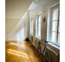 Büroetage mit 1–4 Plätzen zur Untermiete in Mitte - Berlin