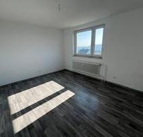Helle 4-Zimmer-Wohnung mit Balkon in ruhiger Lage von Wunsiedel - 2 OG - ca. 88,82m²