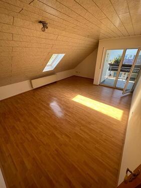 Foto - 3 Zimmerwohnung mit Balkon und Badewanne zu vermieten