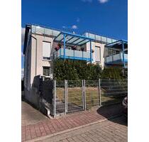 3-Zimmer Eigentumswohnung im Erdgeschoss Tiefgarage, ca 98qm - Meine