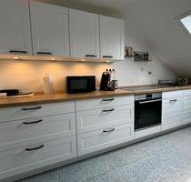 Schöne, helle 2,5 R DG Wohnung in Gelsenkirchen Buer