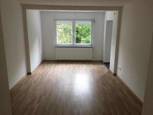 Foto - 3 Zimmer Küche Bad. Ca 75 qm2 Pf. Dillweißenstein zu vermieten