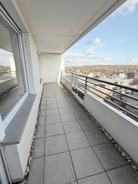 Foto - *TOP* 3-Zimmer Wohnung, Balkon, Parkplatz - im Zentrum!