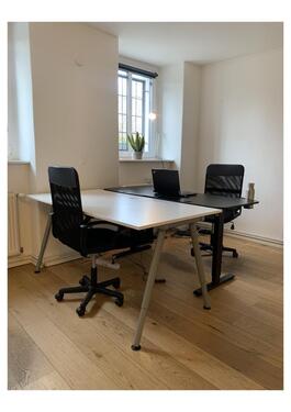 Foto - 1x Fixed Desk 