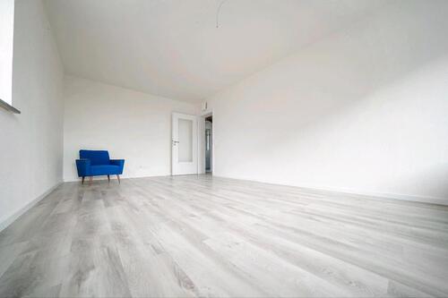 Foto - Schöne 4,5 Zimmer Wohnung mit Balkon, Garage & Weitblick