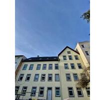 Renovierte & helle 4 RWG im gemütlichen Dachgeschoss - mit Garten und Stellplatz - nahe dem Stadtzentrum - Halle (Saale) Damaschkestraße
