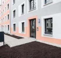 NEU!!! Lichtdurchflutete 3 Zimmerwohnung mit Südbalkon und Tiefegaragenstelllplatz in Chemnitz Hilbersdorf