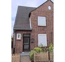 Reihenendhaus mit Garage - 750,00 EUR Kaltmiete, in Emden (PLZ: 26725) Tholenswehr