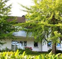 Zweifamilienhaus in Bad Iburg: 202 m² zwei Wohnungen