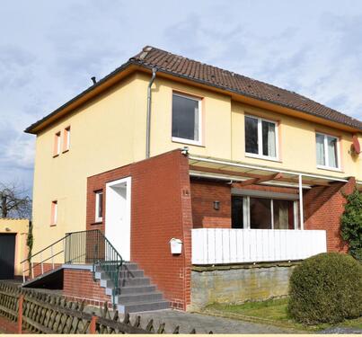 Foto - Hälfte Haus - 840,00&nbsp;EUR Kaltmiete, ca.&nbsp; 105,00&nbsp;m&sup2;