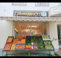 Top Lebensmittelladen - 25,00&nbsp;EUR Kaltmiete, ca.&nbsp; 45,00&nbsp;m&sup2; in Köln (PLZ: 51149) Porz