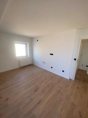 Foto - 2 Zimmer DG Wohnung, BS-Veltenhof, Garage Kl. Halle, Garten