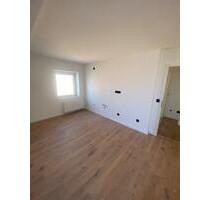 2 Zimmer DG Wohnung, BS-Veltenhof, Garage Kl. Halle, Garten - Braunschweig Lehndorf-Watenbüttel