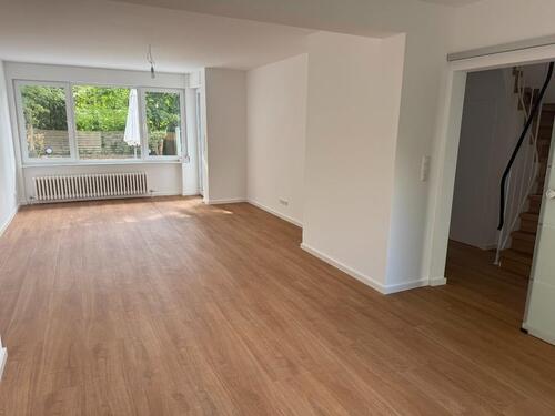 Foto - Einfamilienhaus in Langen (Hessen)
