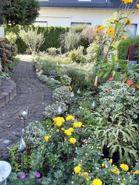 Foto - Charmante Erdgeschosswohnung mit kleinem Gartenparadies