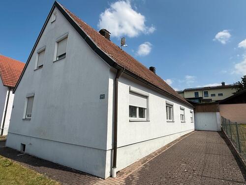 Foto - 8 Zimmer Einfamilienhaus in Thalmassing