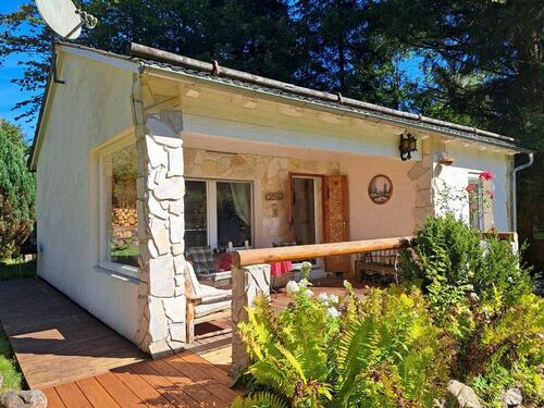 Foto - Seltene Gelegenheit: Massives Wochenendhaus (53 m²) auf 2.650 m²