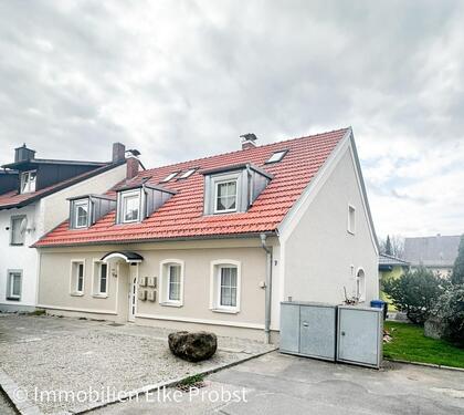 Foto - Gemütliche 2-Zimmer-Wohnung mit Galerie in Waldmünchen – frei ab 01.01.2026