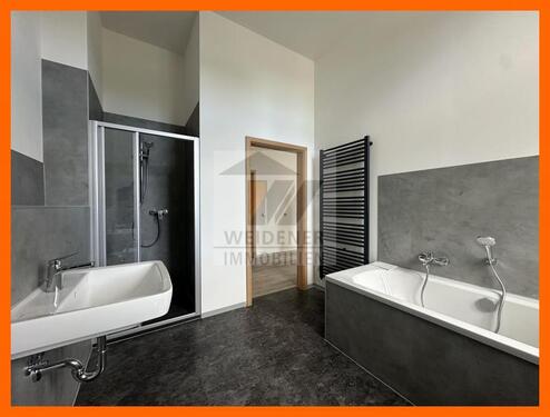 Foto - Erstbezug! 3 Raum-Whg. in der Innenstadt von Gera, Bad mit Wanne und Dusche