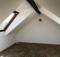 Helle 1,5-Zimmer-Dachgeschosswohnung in der Nordstadt Hildesheim - Sarstedt