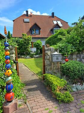 Foto - „Familienidyll am Moritzberg – DHH in Traumlage von Haimendorf“