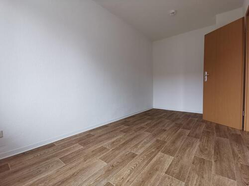 Foto - * Roßlau * Balkonwohnung * einzugsbereit *
