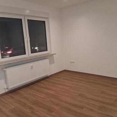 Foto - Fresch Renovierunge Wohnung ist zu Vermietung 80 qm nur für 3
