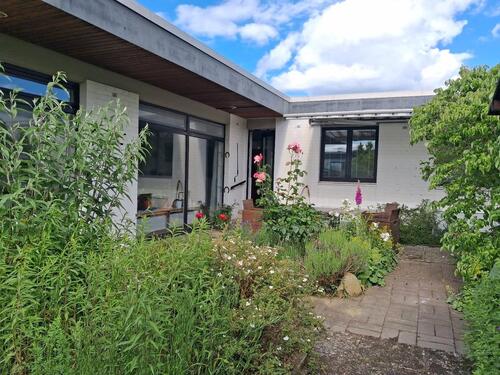 Foto - Winkelbungalow mit Garten im Kanzlerfeld zu verkaufen