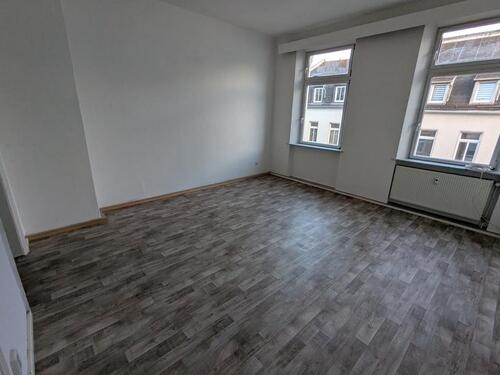Foto - Schöne 2 Zimmer Wohnung mit Balkon 67m2 Nähe Zentrum In Plauen