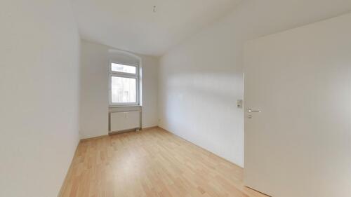Foto - 3 Zimmer Erdgeschoßwohnung zur Miete in Halle (Saale)