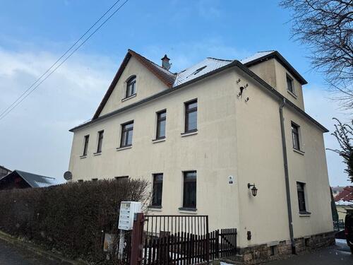 Foto - 3 R. DG Wohnung mit EBK - 1.000,00&nbsp;EUR Kaltmiete, ca.&nbsp; 82,00&nbsp;m&sup2;