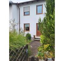 Reihenhaus - 360.000,00 EUR Kaufpreis, in Abensberg (PLZ: 93326)