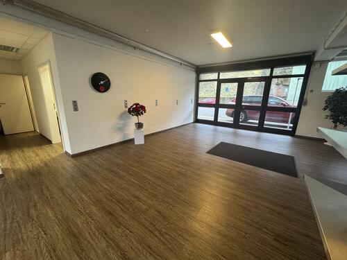 Foto - Hervorragend gepflegtes Ladenlokal in Saarbrücken- Fechingen!