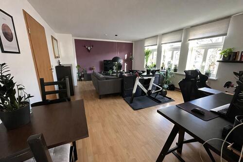 Foto - 2-Zimmer-Wohnung mit Einbauküche im 2.Obergeschoss eines historischen Baudenkmals