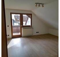 DG-Wohnung mit Südloggia - 450,00&nbsp;EUR Kaltmiete, ca.&nbsp; 58,00&nbsp;m&sup2; in Glattbach (PLZ: 63864)