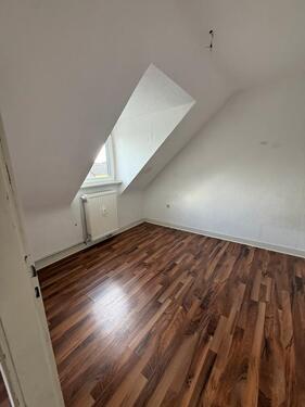 Foto - 2 Zimmer Dachgeschoßwohnung zur Miete in Duisburg