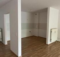 Mietwohnung mit Balkon - 490,00&nbsp;EUR Kaltmiete, ca.&nbsp; 79,00&nbsp;m&sup2; in Bischofswerda (PLZ: 01877)
