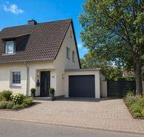 Doppelhaushälfte in ruhiger Lage - Erstbezug nach Sanierung - Salzgitter Ortschaft Südost