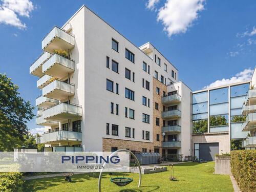 Foto - Ein Volltreffer für Singles: 'Attraktive Helle 2-Zimmer-Wohnung mit Blick ins Grüne'