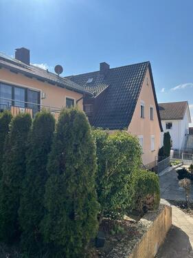Foto - 6 Zimmer Doppelhaushälfte in Euerbach