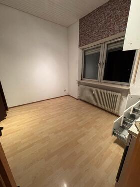 Foto - Dachgeschoßwohnung in Nußloch zur Miete