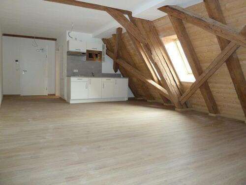 Foto - MITTEN INS HERZ+++APARTMENT MIT ALTBAUCHARME