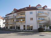 Foto - Großzügiges Ladengeschäft mit großer Fensterfront!