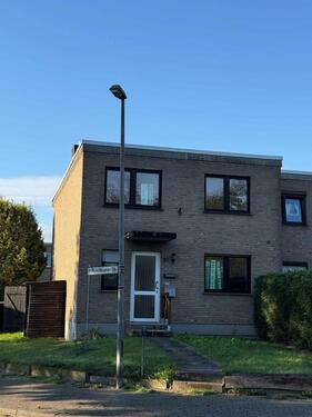 Foto - Großzügiges Reihenendhaus in schöner Lage zu vermieten!