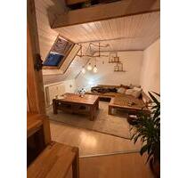 Charmante Dachgeschosswohnung mit Galerie in Hohenhaslach - Sachsenheim