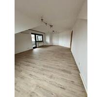 Sonnige 3-Zimmer klimatisierte DG-Wohnung - Allersberg Eismannsdorf