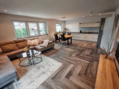 Foto - Voll möblierte wunderschöne 2,5 Zimmer Wohnung