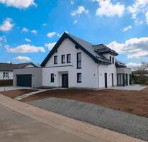 Einfamilienhaus - 625.000,00&nbsp;EUR Kaufpreis, ca.&nbsp; 180,00&nbsp;m&sup2; in Pronsfeld (PLZ: 54597)